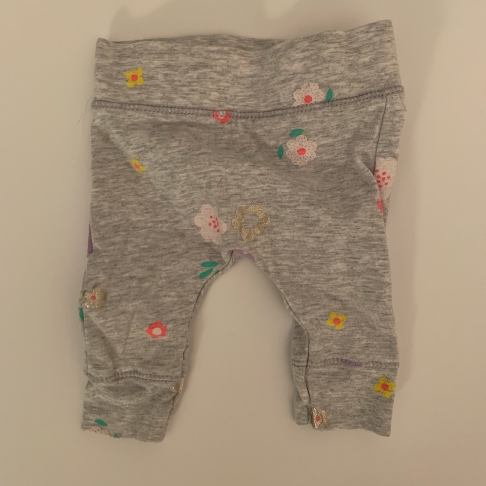 Cotton On | Gray Floral Leggings | Size NB | NWOT